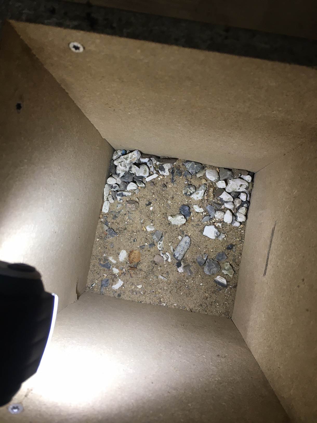 Et billede, der indeholder indend�rs

Automatisk genereret beskrivelse