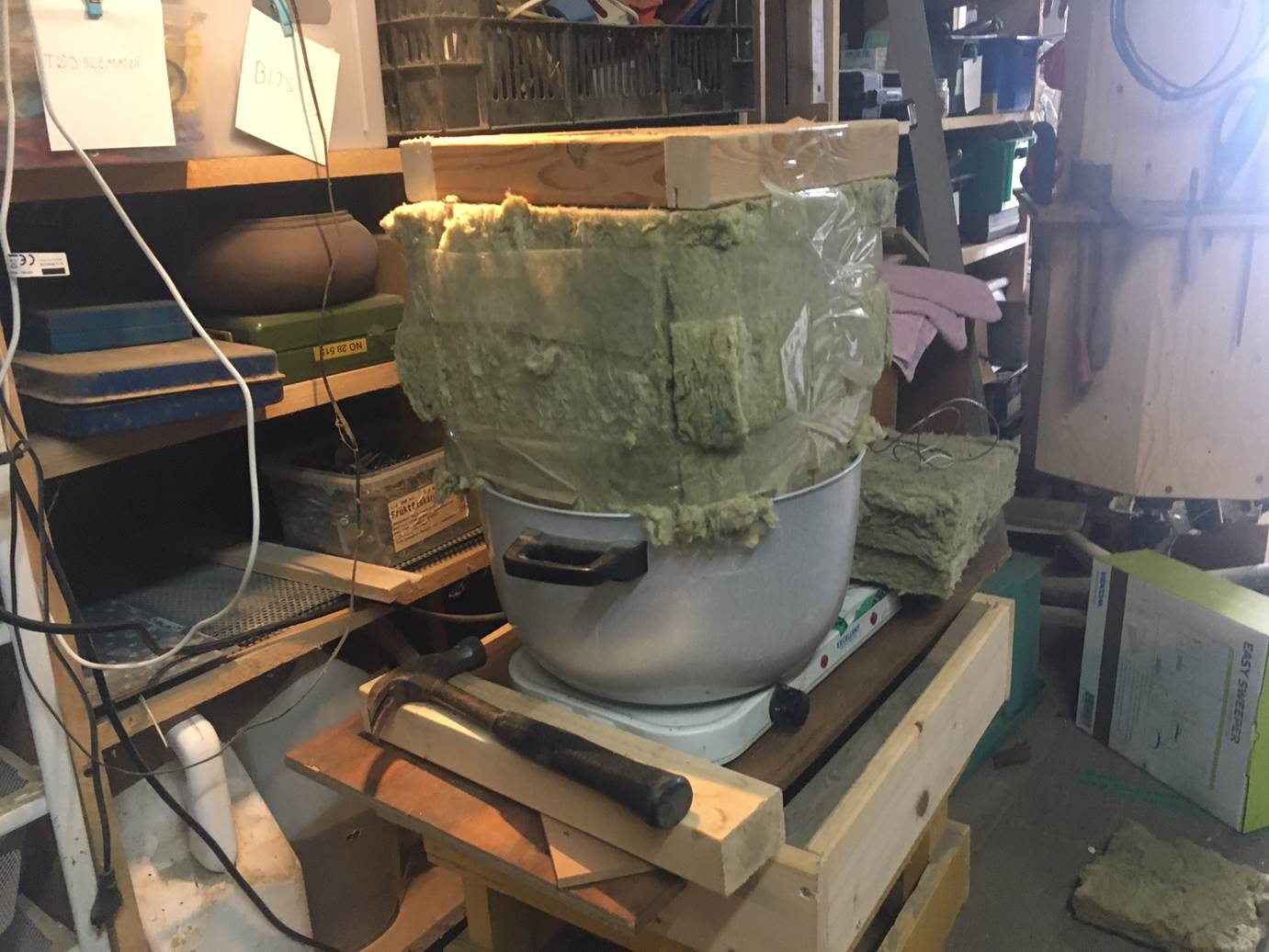 Et billede, der indeholder rodet, snavset

Automatisk genereret beskrivelse