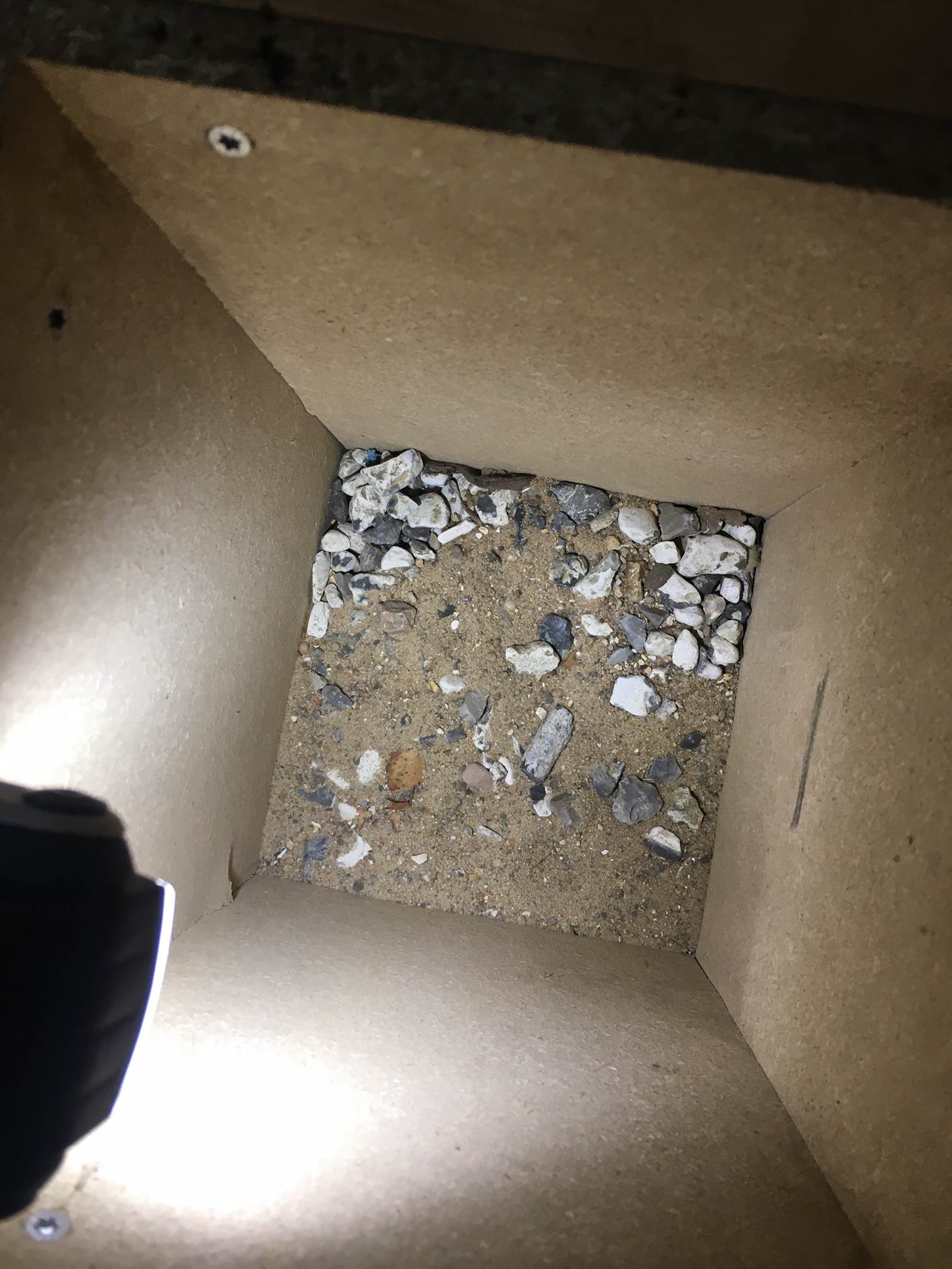 Et billede, der indeholder indend�rs

Automatisk genereret beskrivelse